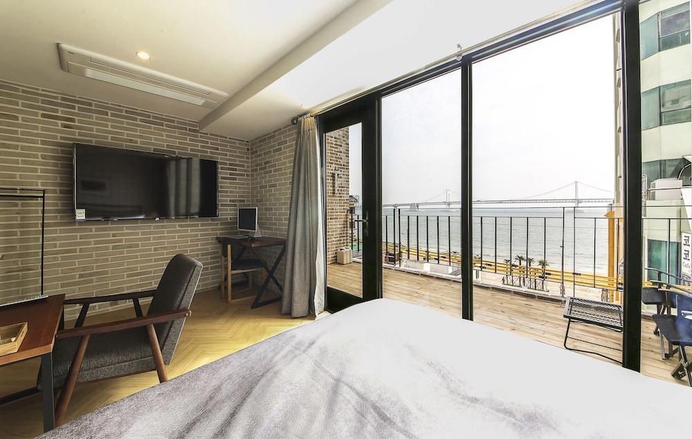 Brown Dot Hotel Gwangan Beach Ciudad Metropolitana de Ciudad Metropolitana de Busan Exterior foto